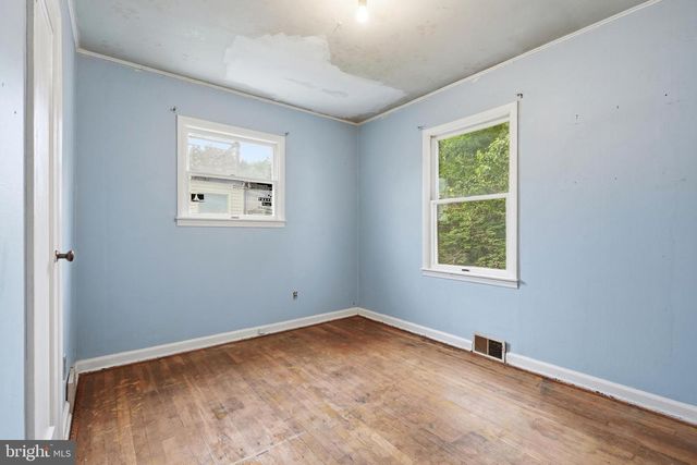 125 ASHURST LN, Mount Holly, NJ 08060