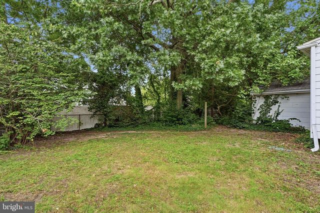 125 ASHURST LN, Mount Holly, NJ 08060