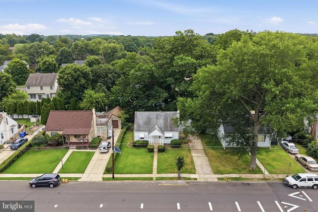125 ASHURST LN, Mount Holly, NJ 08060