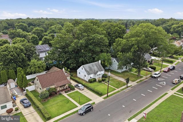 125 ASHURST LN, Mount Holly, NJ 08060