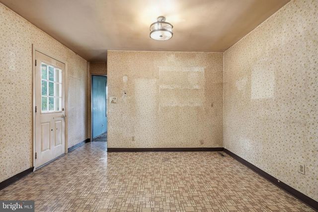 125 ASHURST LN, Mount Holly, NJ 08060