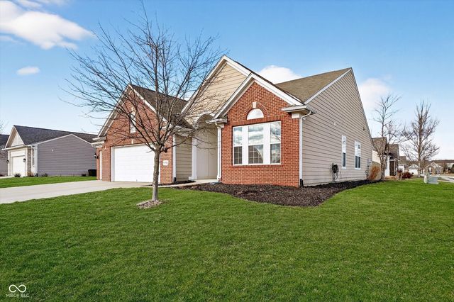 1770 Harris Hawk Court, Brownsburg, IN 46112