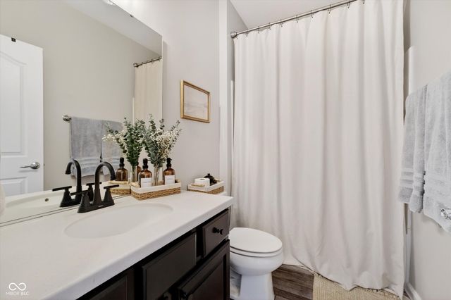 1770 Harris Hawk Court, Brownsburg, IN 46112