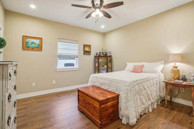 198 W Kelley RD, Bastrop, TX 78602