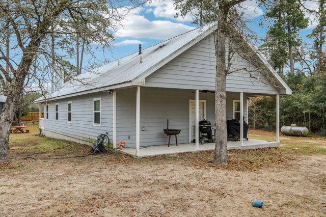 198 W Kelley RD, Bastrop, TX 78602
