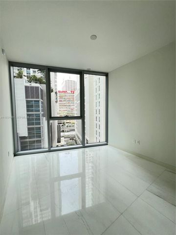 300 biscayne blvd way 806E, Miami, FL 33131