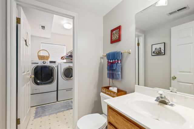 3832 W 5625 S, Roy, UT 84067