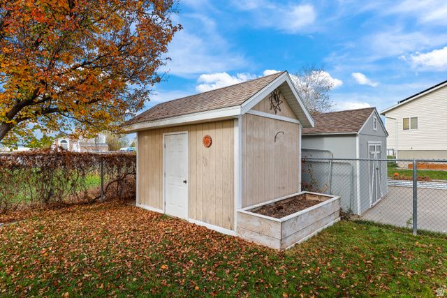 3832 W 5625 S, Roy, UT 84067