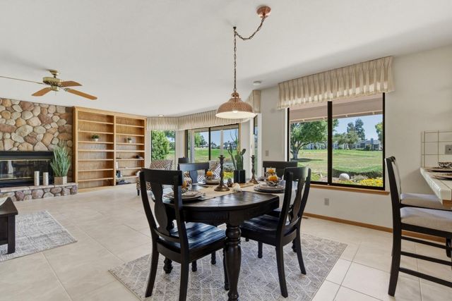860 S Ridgemark Drive, Hollister, CA 95023