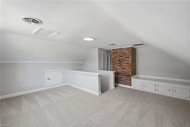 960 Lindsley DR, Virginia Beach, VA 23454