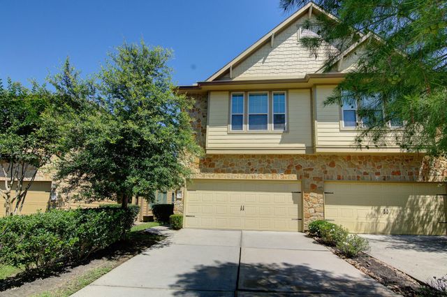 11 Cheswood Manor, The Woodlands, TX 77382
