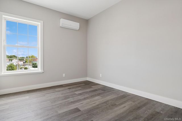 153 Greenwich Avenue 201, Goshen, NY 10924