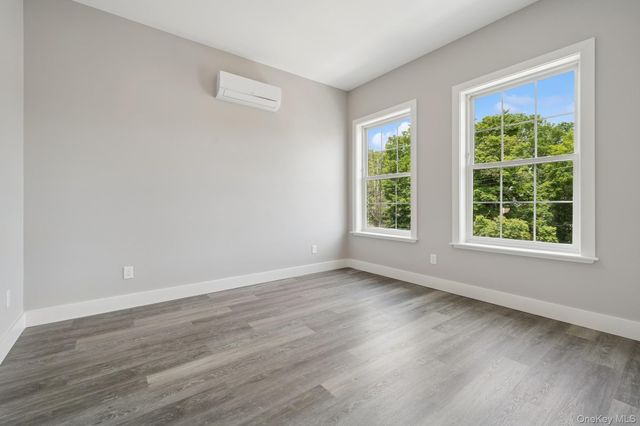 153 Greenwich Avenue 201, Goshen, NY 10924