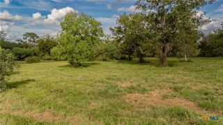 73 Texan Ln, Victoria, TX 77905