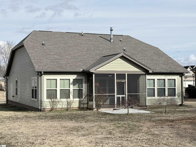 1011 Drakes Crossing, Anderson, SC 29625