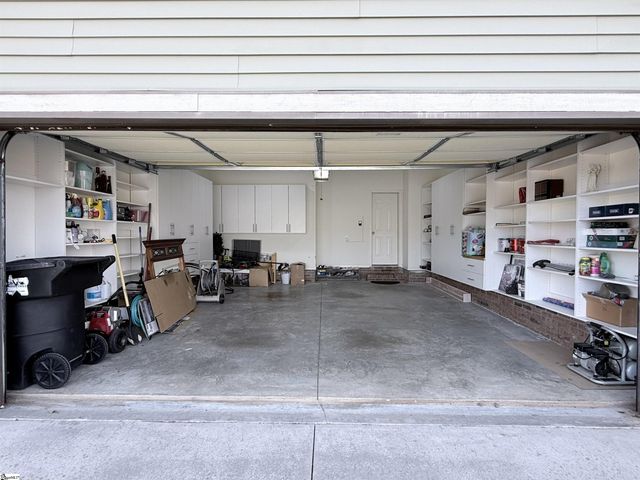 1011 Drakes Crossing, Anderson, SC 29625