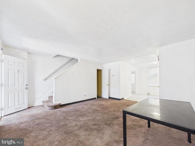 2626 LAURETTA AVE, Baltimore, MD 21223