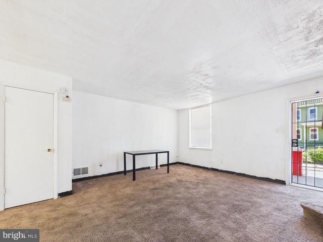 2626 LAURETTA AVE, Baltimore, MD 21223