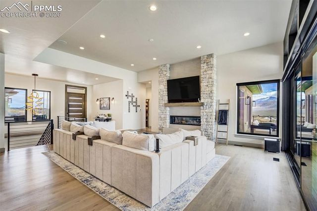 1230 Kelso Place, Colorado Springs, CO 80921