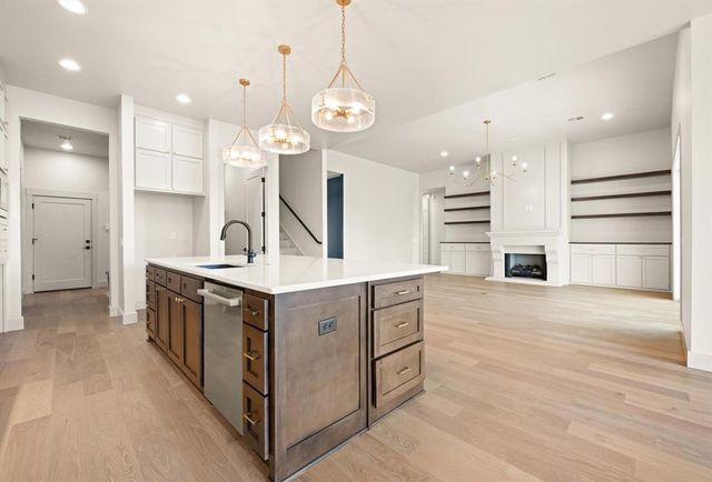 3825 Stone Hill Lane, Edmond, OK 73034