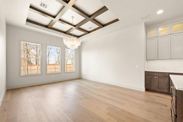 3825 Stone Hill Lane, Edmond, OK 73034