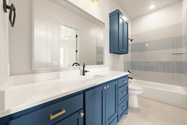 3825 Stone Hill Lane, Edmond, OK 73034