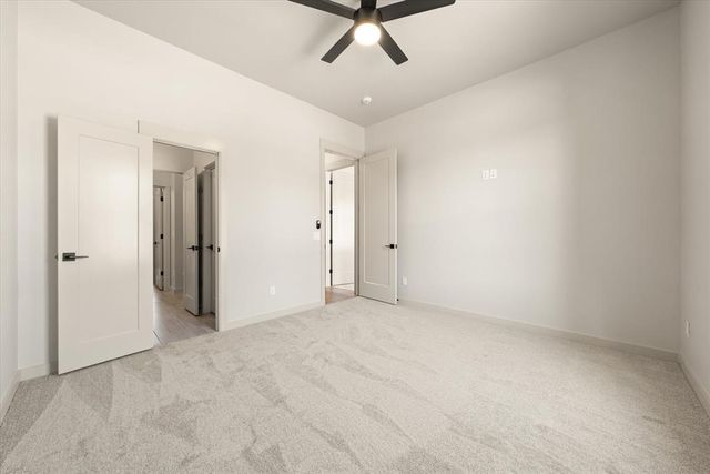 3825 Stone Hill Lane, Edmond, OK 73034