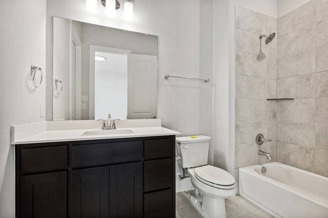 8150 BROMLEY Drive, Dallas, TX 75231