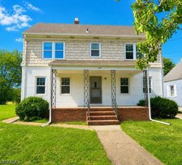 259 Macarthur Ave, Sayreville Boro, NJ 08872