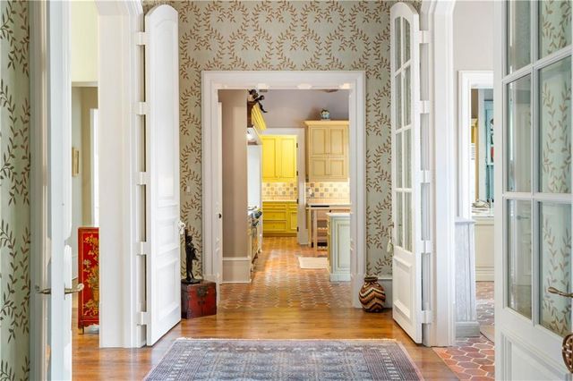 675 W Paces Ferry NW Road 10, Atlanta, GA 30327