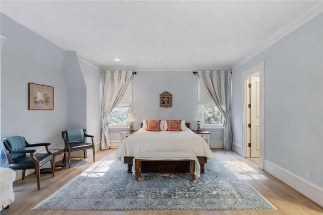 675 W Paces Ferry NW Road 10, Atlanta, GA 30327