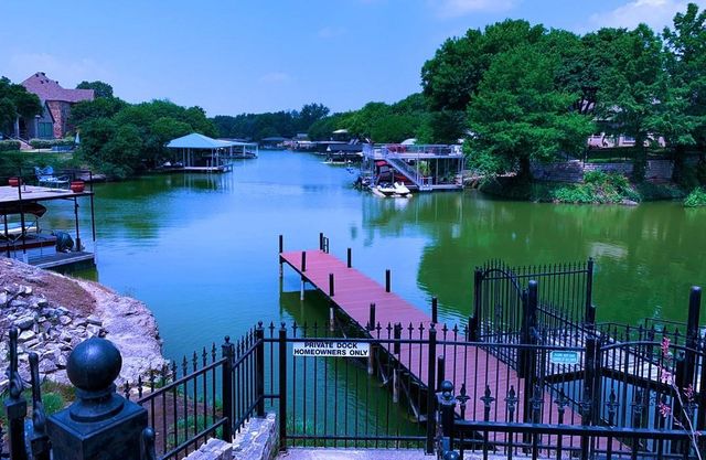 8404 Sunset Cove Drive, Fort Worth, TX 76179