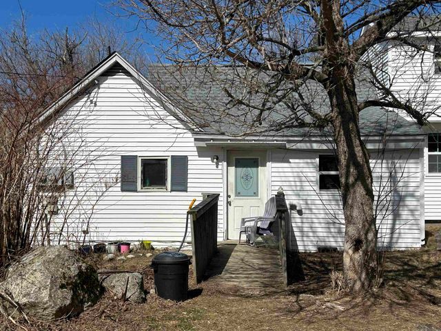 71 Library Road, Grafton, NH 03240