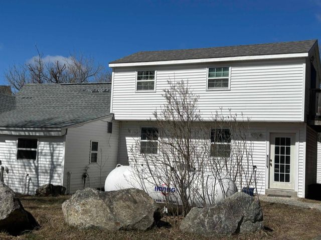 71 Library Road, Grafton, NH 03240