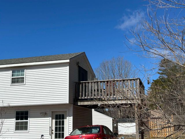 71 Library Road, Grafton, NH 03240