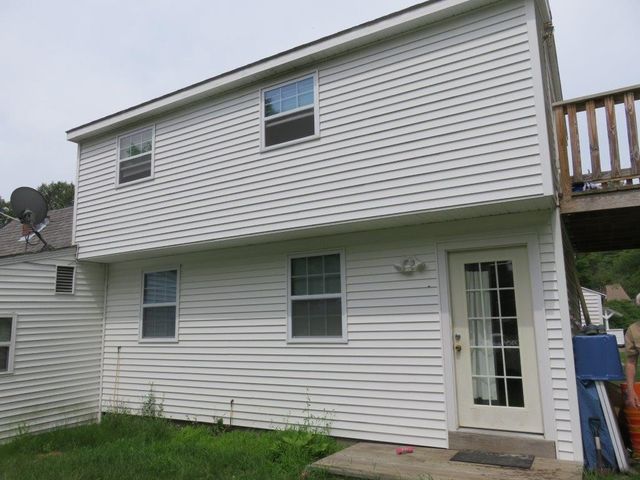 71 Library Road, Grafton, NH 03240