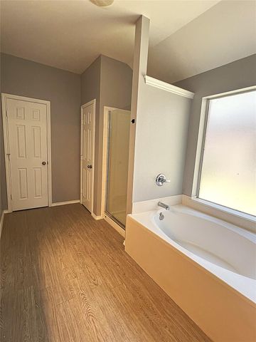 12727 Cooper Breaks Drive, Humble, TX 77346