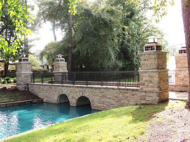 12727 Cooper Breaks Drive, Humble, TX 77346