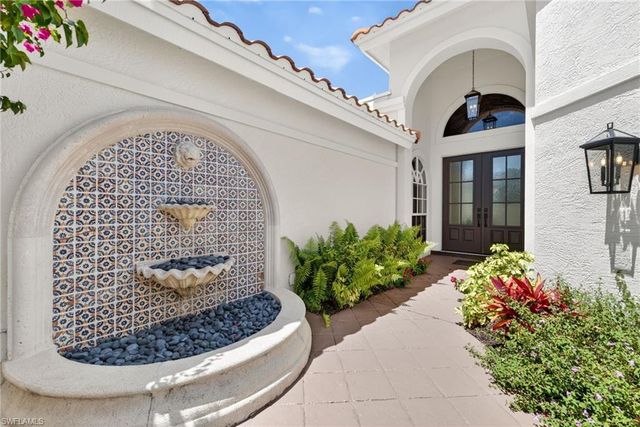 175 Via Napoli, Naples, FL 34105