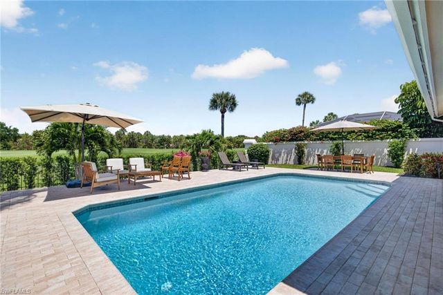 175 Via Napoli, Naples, FL 34105