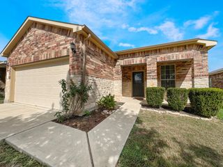 575 Moonwalker TRL, Buda, TX 78610