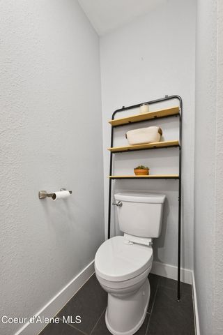 4864 E Upper Hayden Lake RD, Hayden, ID 83835