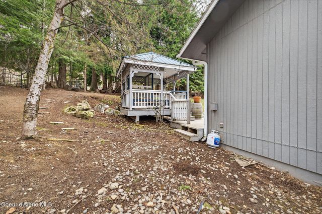 4864 E Upper Hayden Lake RD, Hayden, ID 83835