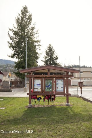 4864 E Upper Hayden Lake RD, Hayden, ID 83835