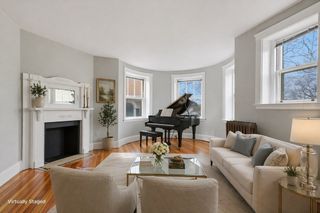 457 Washington St 7, Newton, MA 02458