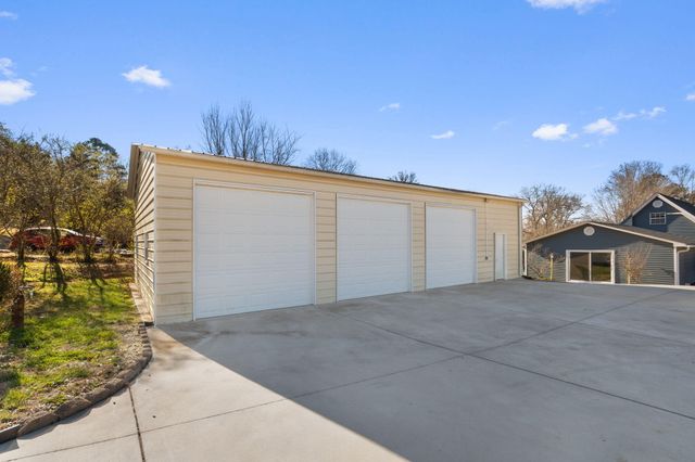 6072 Lamontville Road, Decatur, TN 37322