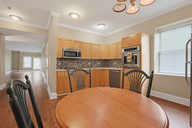 426 Mount Hope St 308, North Attleboro, MA 02760