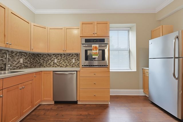 426 Mount Hope St 308, North Attleboro, MA 02760