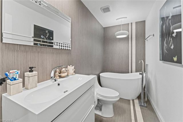 13119 Tall Pine CIR, Fort Myers, FL 33907