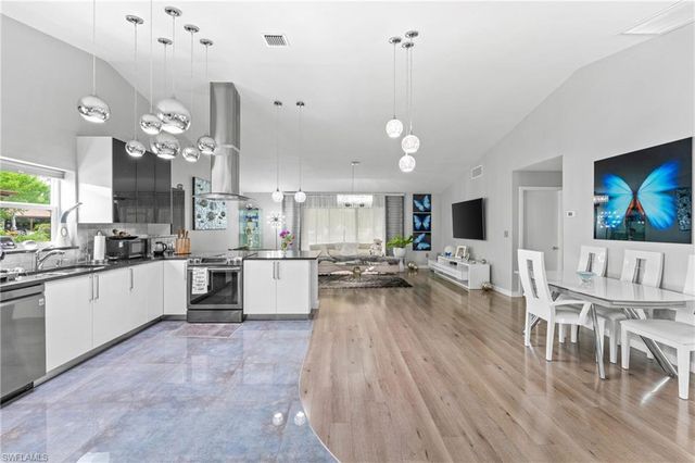 13119 Tall Pine CIR, Fort Myers, FL 33907